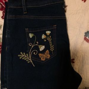 ModCloth Embroidered Jeans